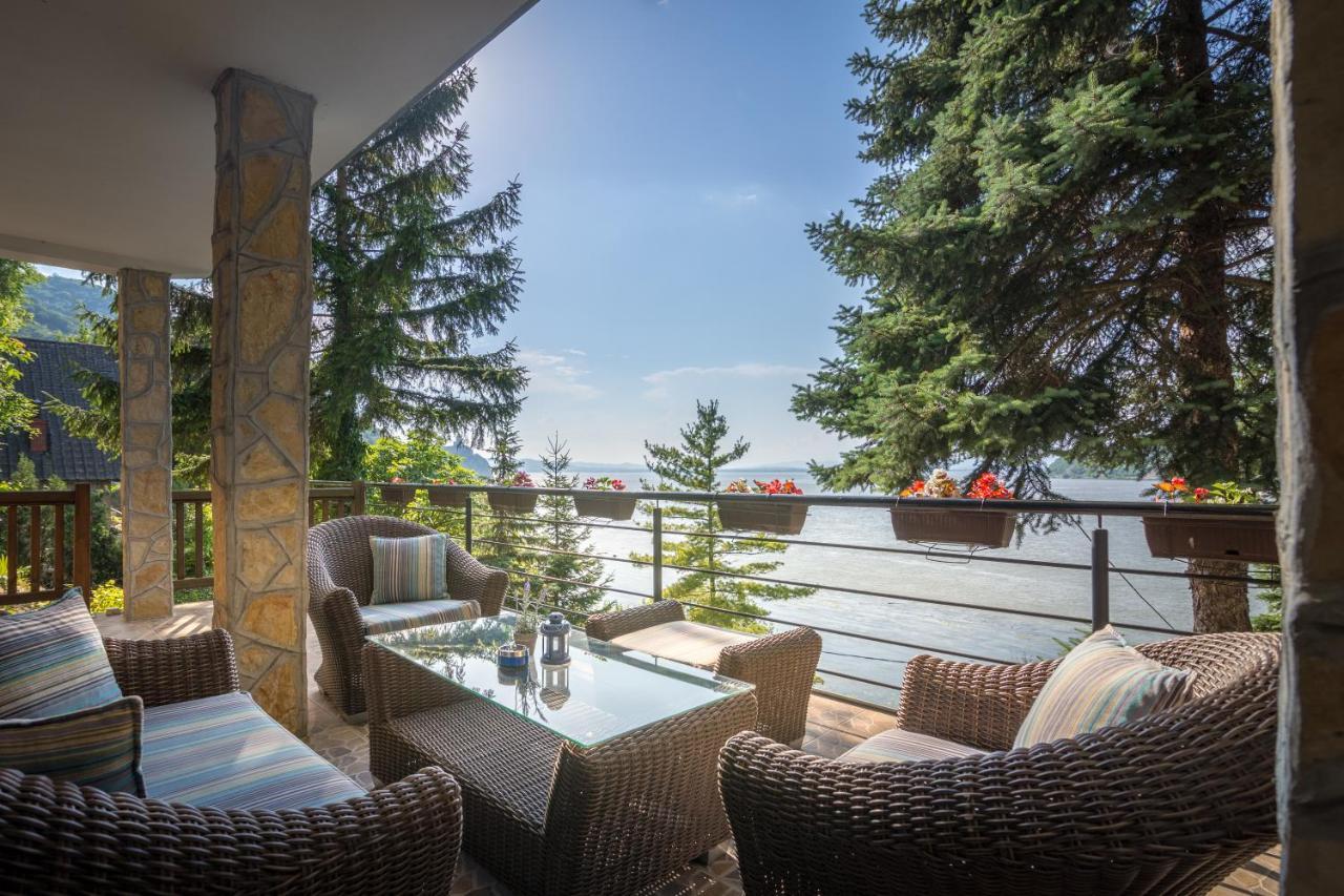 Vila Dunjarica Golubac Exteriör bild